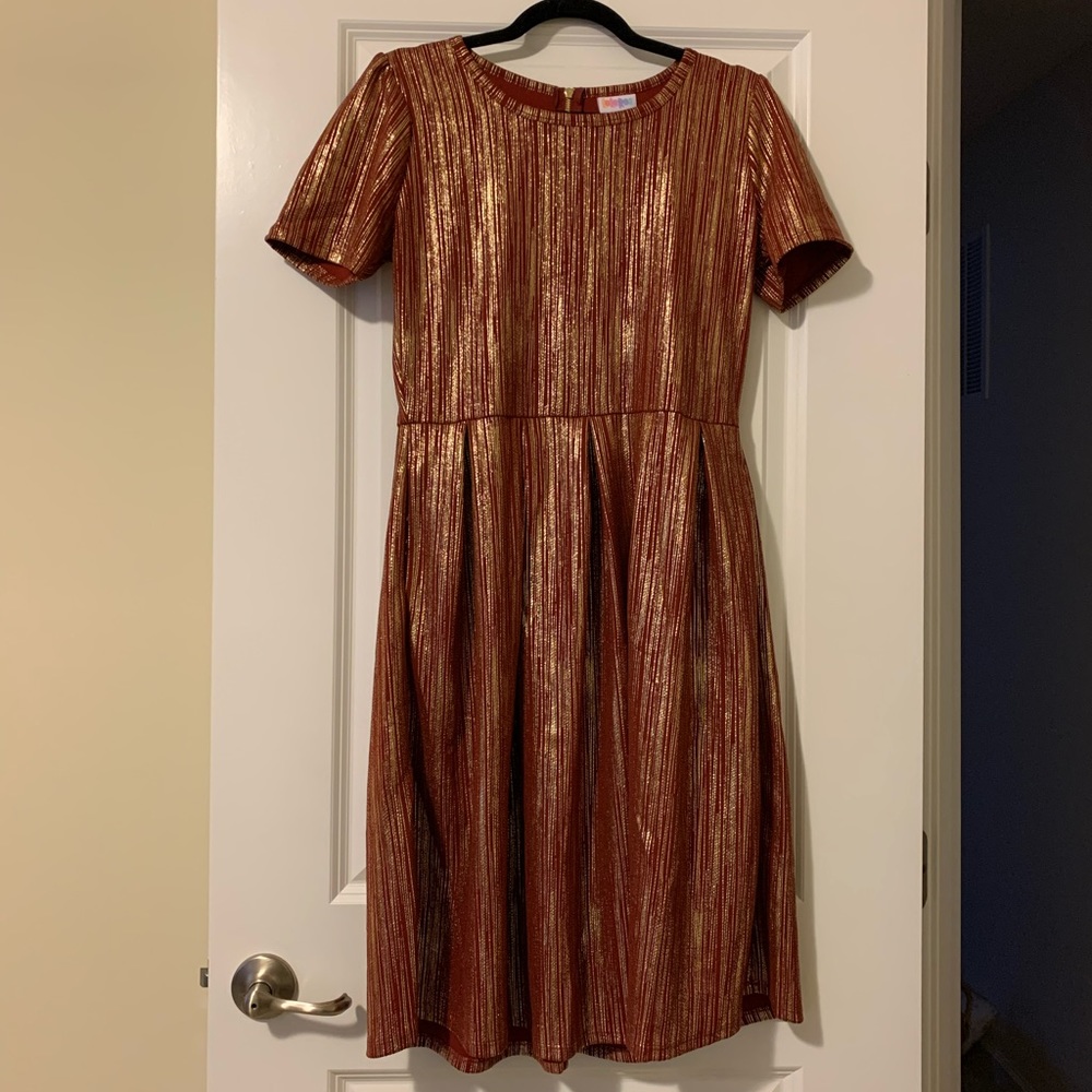 LuLaRoe elegant Amelia Dress- size Large
